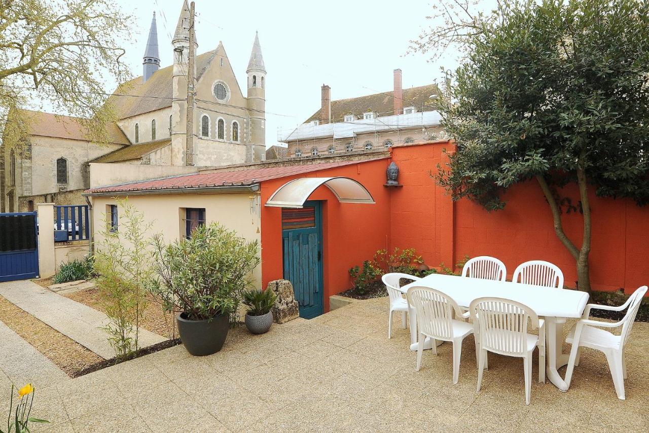 Le Saint Brice Villa Chartres Exterior foto
